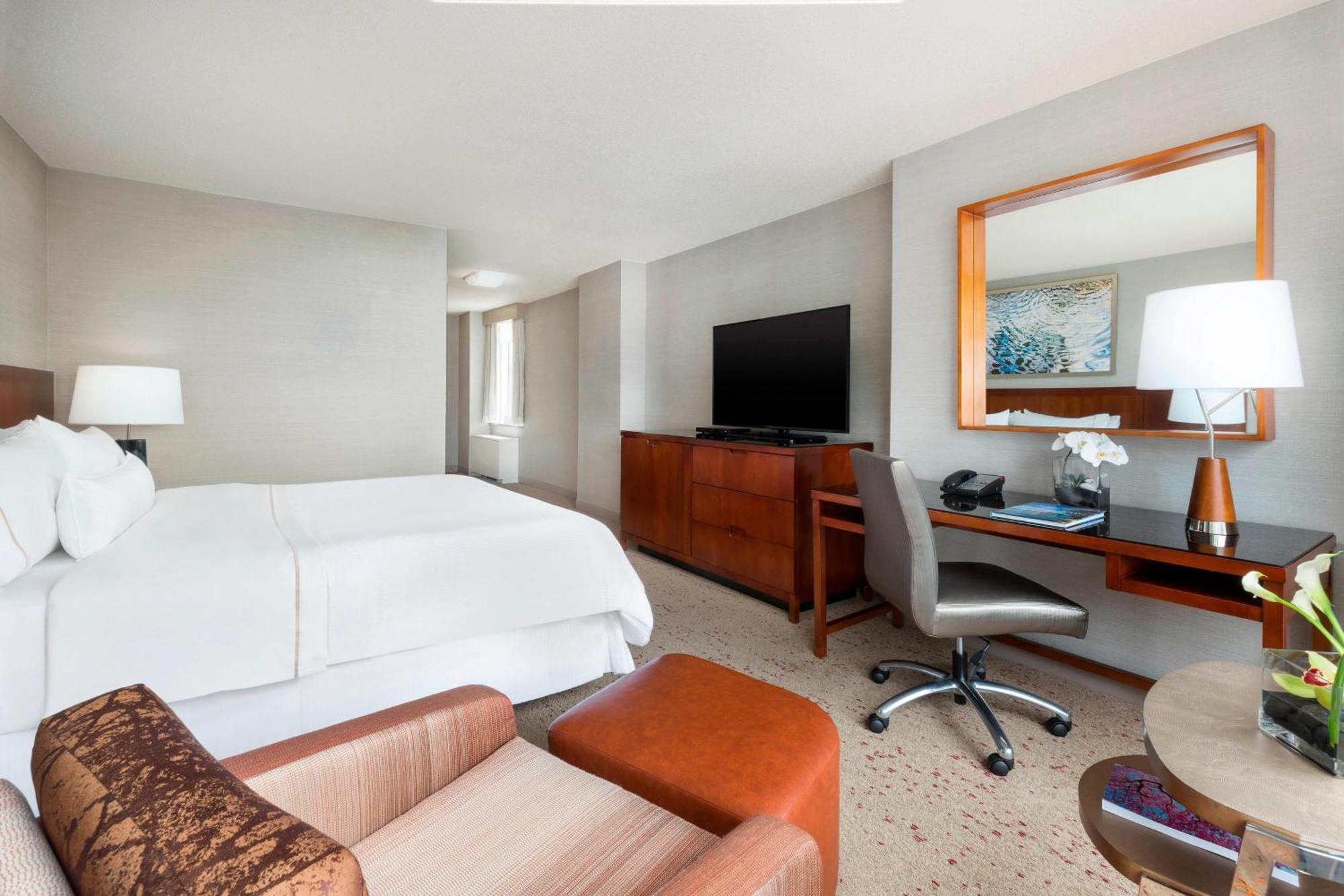 Отель The Westin Арлингтон Экстерьер фото