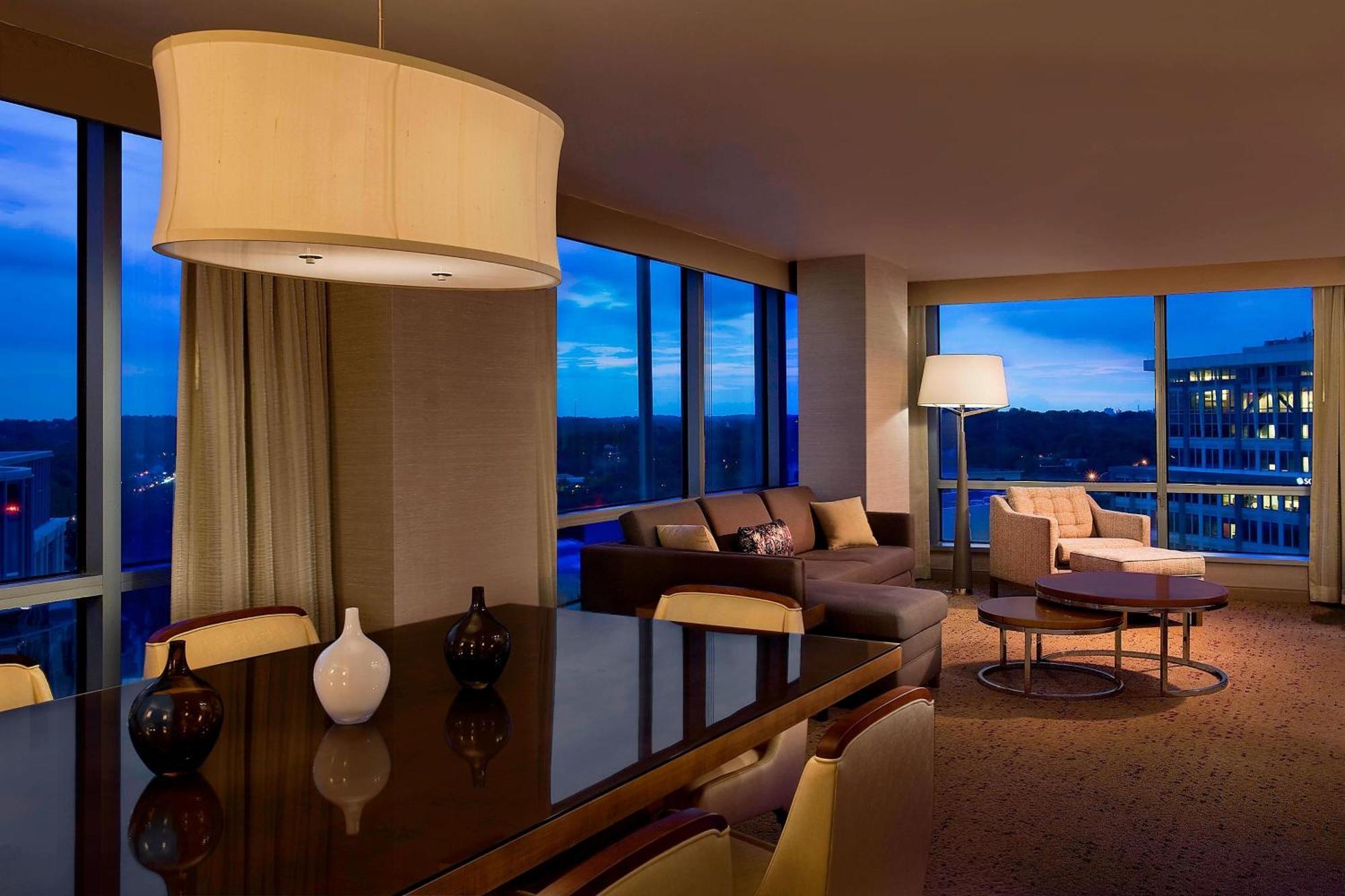 Отель The Westin Арлингтон Экстерьер фото