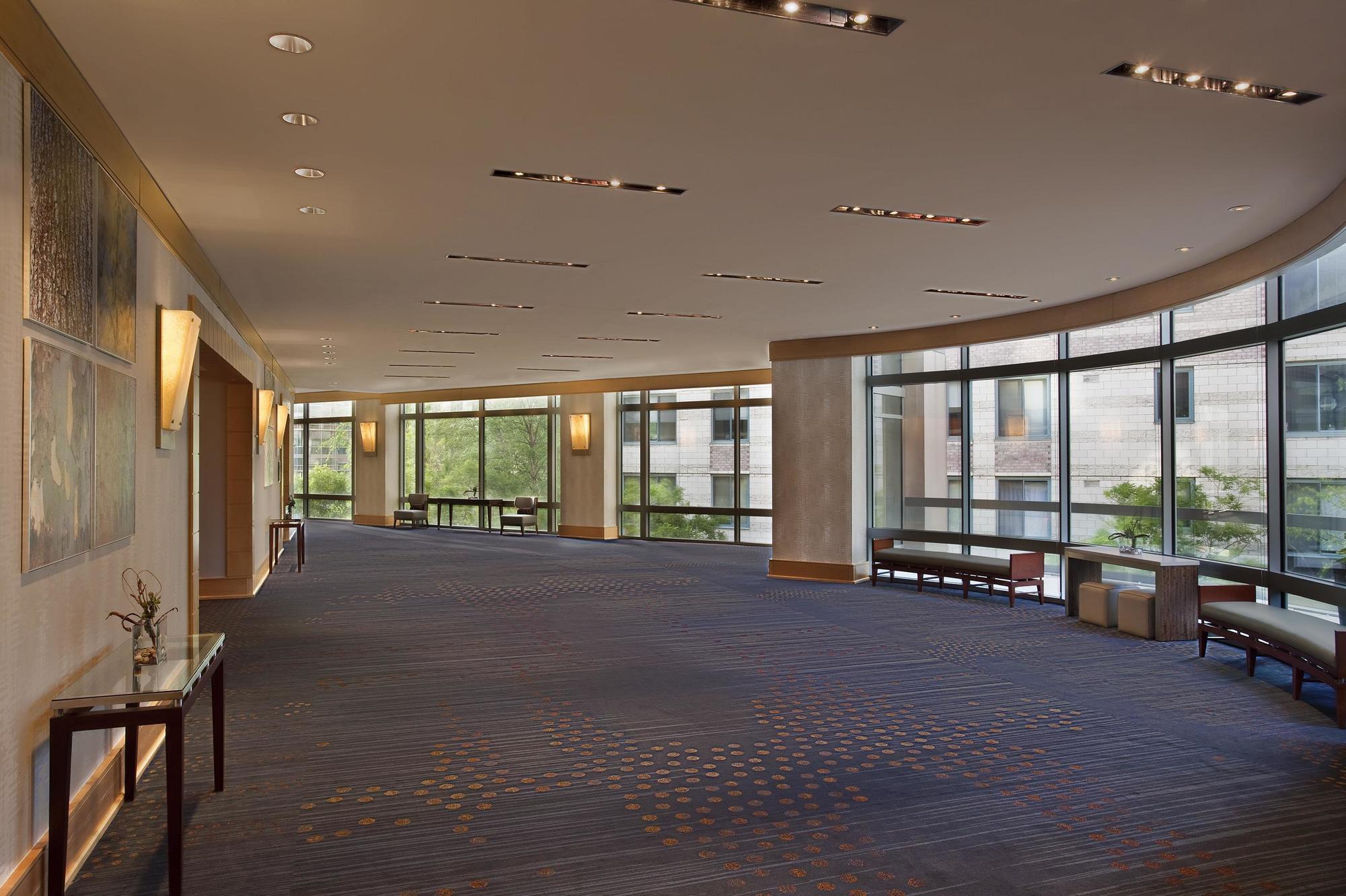 Отель The Westin Арлингтон Экстерьер фото